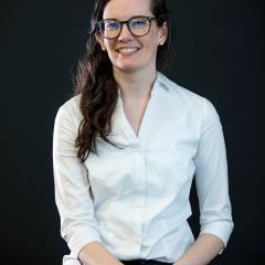 Dr Stephanie Cardwell